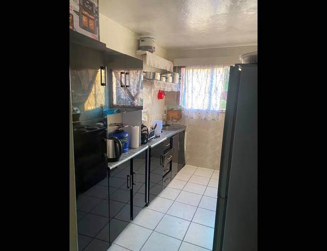 3 BEDROOM PROPERTY TO RENT IN AUSTERVILLE
